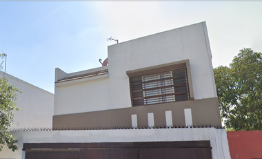 CASA EN VENTA EN CUMBRES MADEIRA, MONTERREY, NUEVO LEON
