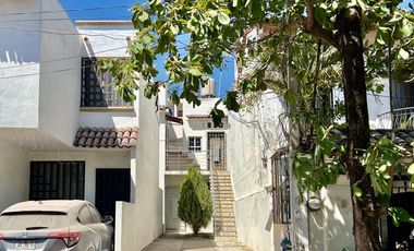 Inmueble con Gran Potencial de Inversión en La Playita, Puerto Vallarta