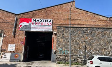 BODEGA EN VENTA EN COLONIA MODERNA EN GUADALAJARA