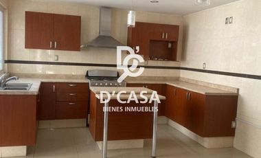 SE VENDE CASA EN QUINTA BERNINI