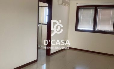 SE VENDE CASA EN QUINTA BERNINI