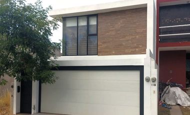 CASA EN VENTA PRIVADA BOSQUES DE LAS CUMBRES COLINAS DEL PADRE ZACATECAS ZAC