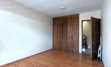 CASA EN VENTA PRIVADA BOSQUES DE LAS CUMBRES COLINAS DEL PADRE ZACATECAS ZAC