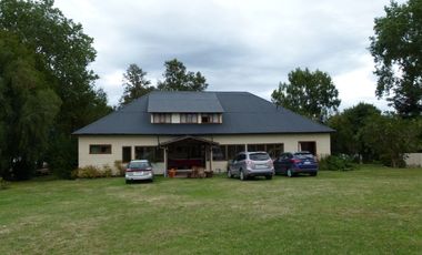 Se vende Parcela 5.700 Mts2, con casa y acceso al Lago Ranco, Valdivia, Chile