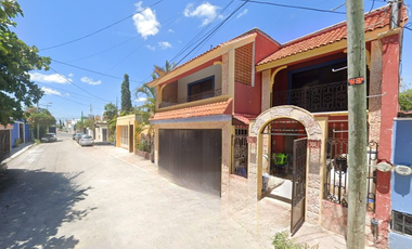 CASA ADJUDICADA EN RECUPERACIÓN BANCARIA EN C 28E 318 CHUBURNA DE HIDALGO, MERIDA YUCATAN.