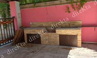 🌟 ¡Vive en Tranquilidad y Comodidad en Corregidora! 🌿  Casa dos niveles en privada !! A Ofertar.