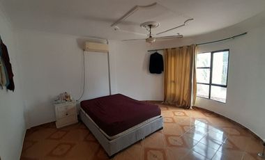 CASA EN VENTA- ESCALLON VILLA