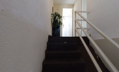 BONITA CASA EN PRIVADA 