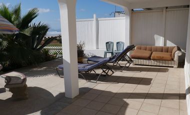 Casa frente al mar, a pie de playa en Ricamar, Playas de Rosarito
