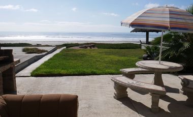 Casa frente al mar, a pie de playa en Ricamar, Playas de Rosarito
