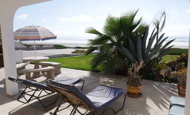 Casa frente al mar, a pie de playa en Ricamar, Playas de Rosarito