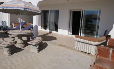Casa frente al mar, a pie de playa en Ricamar, Playas de Rosarito
