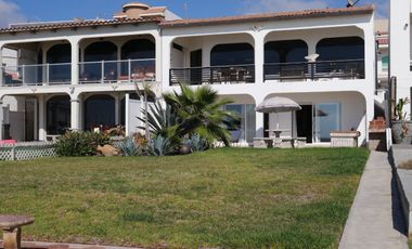 Casa frente al mar, a pie de playa en Ricamar, Playas de Rosarito