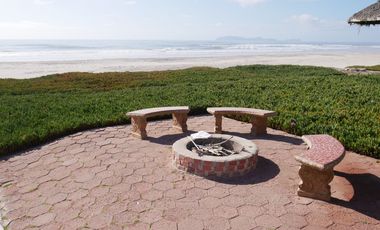 Casa frente al mar, a pie de playa en Ricamar, Playas de Rosarito