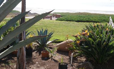 Casa frente al mar, a pie de playa en Ricamar, Playas de Rosarito