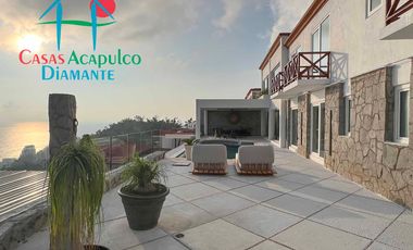 Casa en renta vacacional para 12 personas. Alberca privada con vista al mar