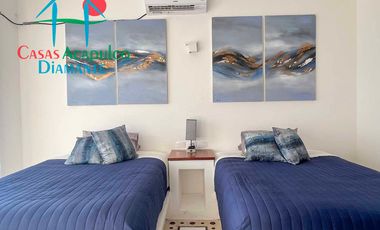 Casa en renta vacacional para 12 personas. Alberca privada con vista al mar