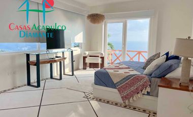 Casa en renta vacacional para 12 personas. Alberca privada con vista al mar