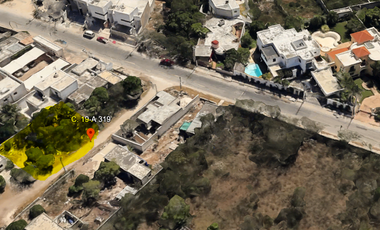 CASA EN RECUPERACIÓN BANCARIA EN C 19-A No. 319 MONTEBELLO, MERIDA YUCATAN.