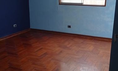 VENDO CASA EN BRISAS DE VILLA DE 300 MTS2 DE 4 DORMITORIOS