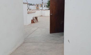 VENDO CASA EN BRISAS DE VILLA DE 300 MTS2 DE 4 DORMITORIOS