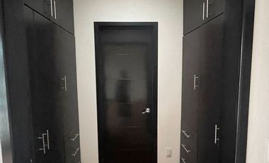 VENTA DE CASA AMPLIA EN FRACC. VILLA TOSCANA, TOLUCA