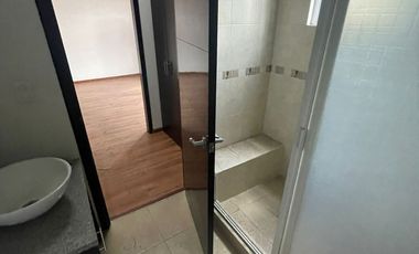 VENTA DE CASA AMPLIA EN FRACC. VILLA TOSCANA, TOLUCA