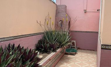 VENDO CASONA EN BARRANCO DETRAS DEL MUSEO PEDRO DE OSMA
