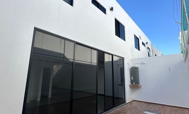 ESPECTACULAR CASA EN VENTA EN MAZATLAN SECTOR CERRITOS (ALTABRISA RESIDENCIAL) 4 RECAMARAS, A SOLO 800 MTS DEL MAR, PRIVADA CON ALBERCA Y GYM