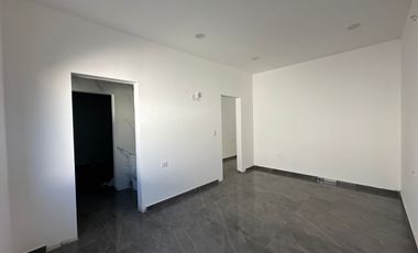 ESPECTACULAR CASA EN VENTA EN MAZATLAN SECTOR CERRITOS (ALTABRISA RESIDENCIAL) 4 RECAMARAS, A SOLO 800 MTS DEL MAR, PRIVADA CON ALBERCA Y GYM