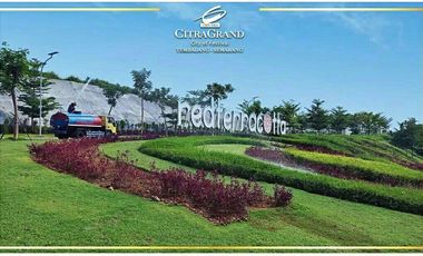 DAISY Attic with Roof Top in Red Terracotta CitraGrand Semarang