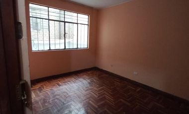 OPORTUNIDAD DE DEPARTAMENTO DE 75M2!! 2DO PISO ZONA RESIDENCIAL S.M.P AV.TOMAS VALLE CON SAN GERMAN