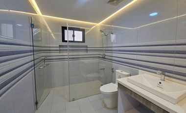 Brandnew Modern House for Sale in Merville Park, Paranaque