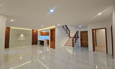 Brandnew Modern House for Sale in Merville Park, Paranaque