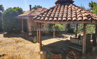 Leon Propiedades vende parcela con 3 casas en condominio, sector Los Naranjos, Curacaví. (con posibilidad de crédito Directo)