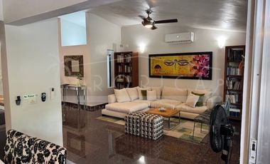 “Tu Hogar y Negocio Frente a la Laguna Bojórquez en el corazón de la espectacular Zona Hotelera de Cancún”