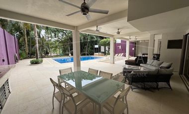 “Tu Hogar y Negocio Frente a la Laguna Bojórquez en el corazón de la espectacular Zona Hotelera de Cancún”