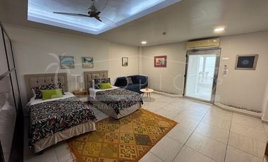 “Tu Hogar y Negocio Frente a la Laguna Bojórquez en el corazón de la espectacular Zona Hotelera de Cancún”