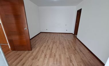 ALQUILO DEPARTAMENTO EN MIRAFLORES LIMITE CON SAN ISIDRO - PRIMER PISO CON TERRAZA