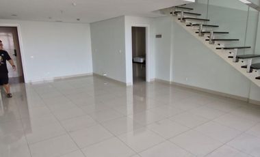 Disewakan apartemen SOHO vieloft ciputra world kosongan murah surabaya barat siap huni