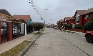 HERMOSA PROPIEDAD EN VENTA - COLINA EL PINO, LA SERENA