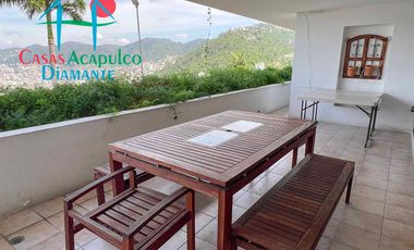 Departamento en venta, terraza con vista parcial a la bahía de Acapulco