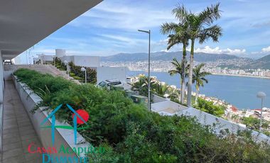Departamento en venta, terraza con vista parcial a la bahía de Acapulco
