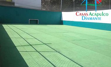 Departamento en venta, terraza con vista parcial a la bahía de Acapulco