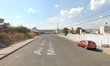 Casa en calle Privada Agustín González Medina, Eduardo Escoto Aizcorbe, Santiago de Querétaro, Querétaro, México ¡NO CRÉDITOS!