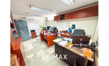 Venta De Terreno O Local Industrial 300 M2 - Ate