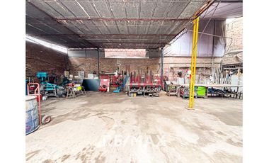 Venta De Terreno O Local Industrial 300 M2 - Ate