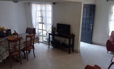 ¡Excelente oportunidad de inversión! Casa en venta en Valle Dorado