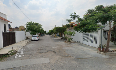 CASA EN VENTA EN TUXTLA GUTIERREZ CHIAPAS COL. ATENAS