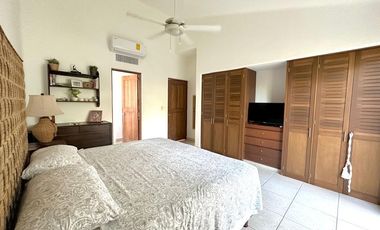 CASA EN VENTA CON MUELLE – Isla Dorada, Cancún